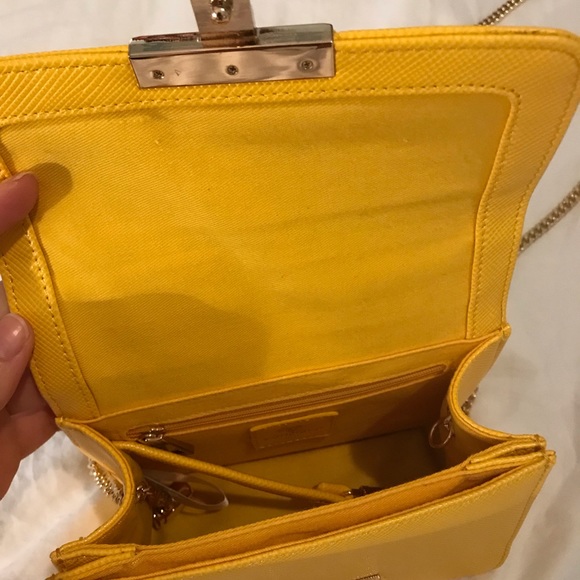 Yellow Pomikaki - Italian purse - Picture 3 of 4